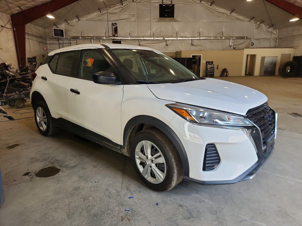 2024 NISSAN KICKS S — снимка 4