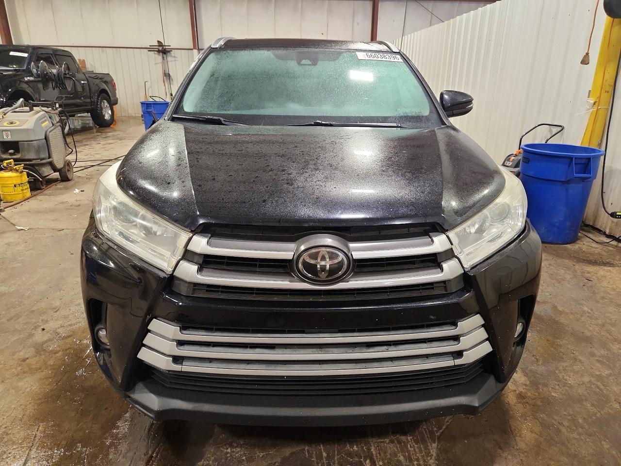 2018 TOYOTA HIGHLANDER XLE — снимка 5