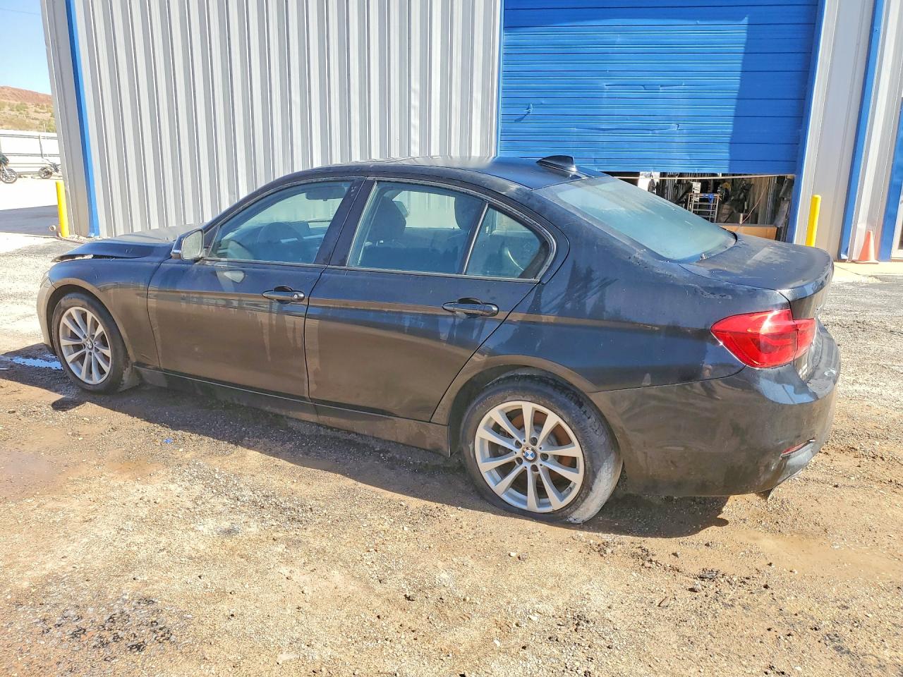 2018 BMW 320 XI — снимка 2
