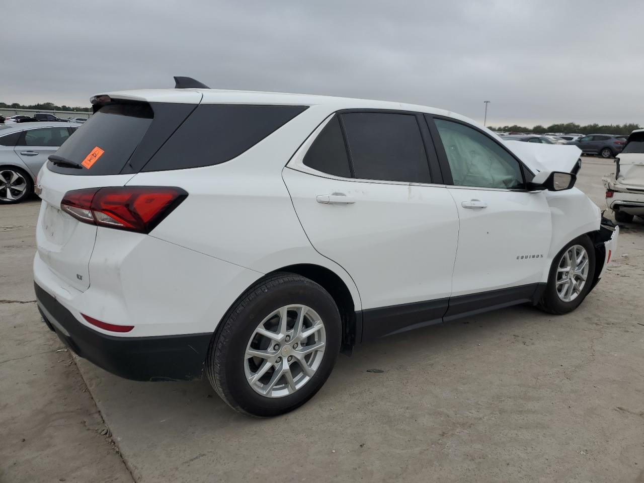 2023 CHEVROLET EQUINOX LT — снимка 3