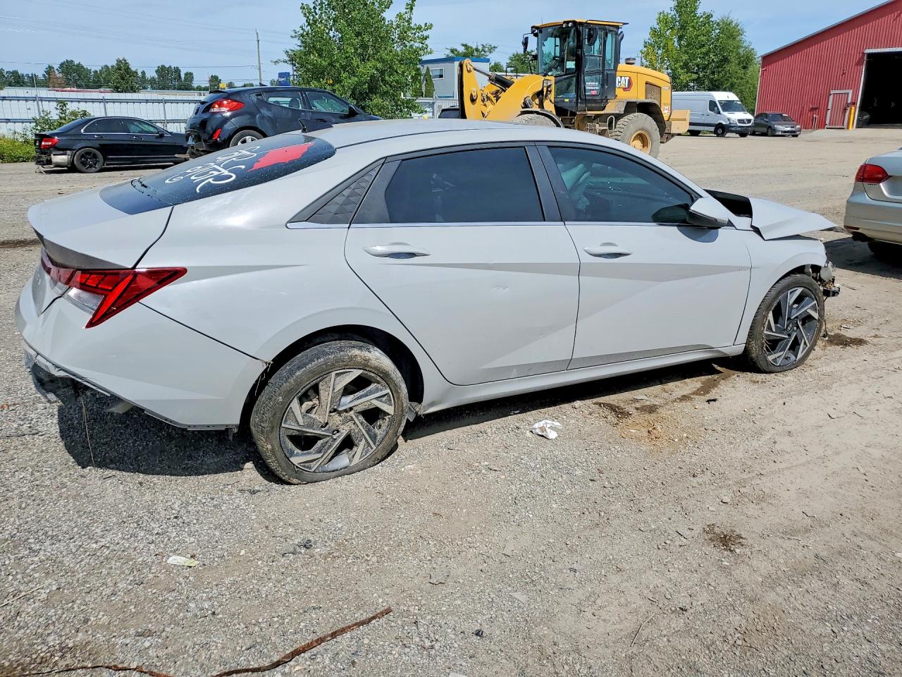 2025 HYUNDAI ELANTRA LUXURY — снимка 3
