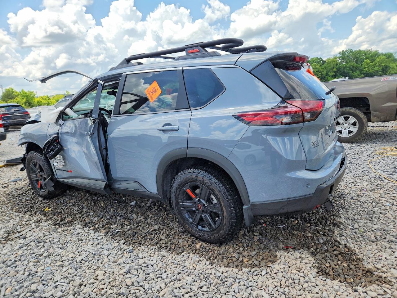 2026 NISSAN ROGUE ROCK CREEK — снимка 2