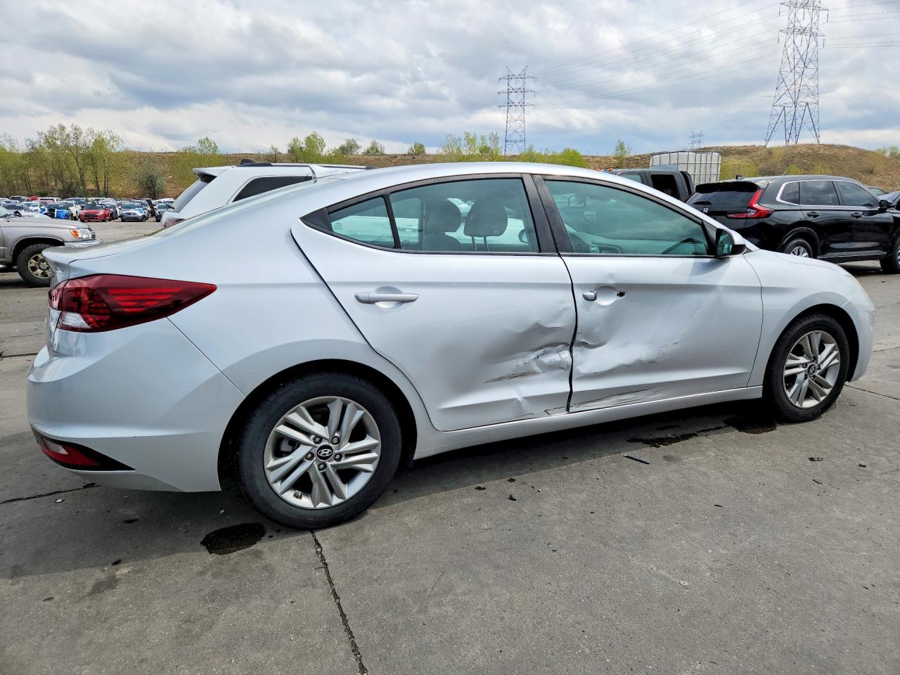 2019 HYUNDAI ELANTRA SEL — снимка 3