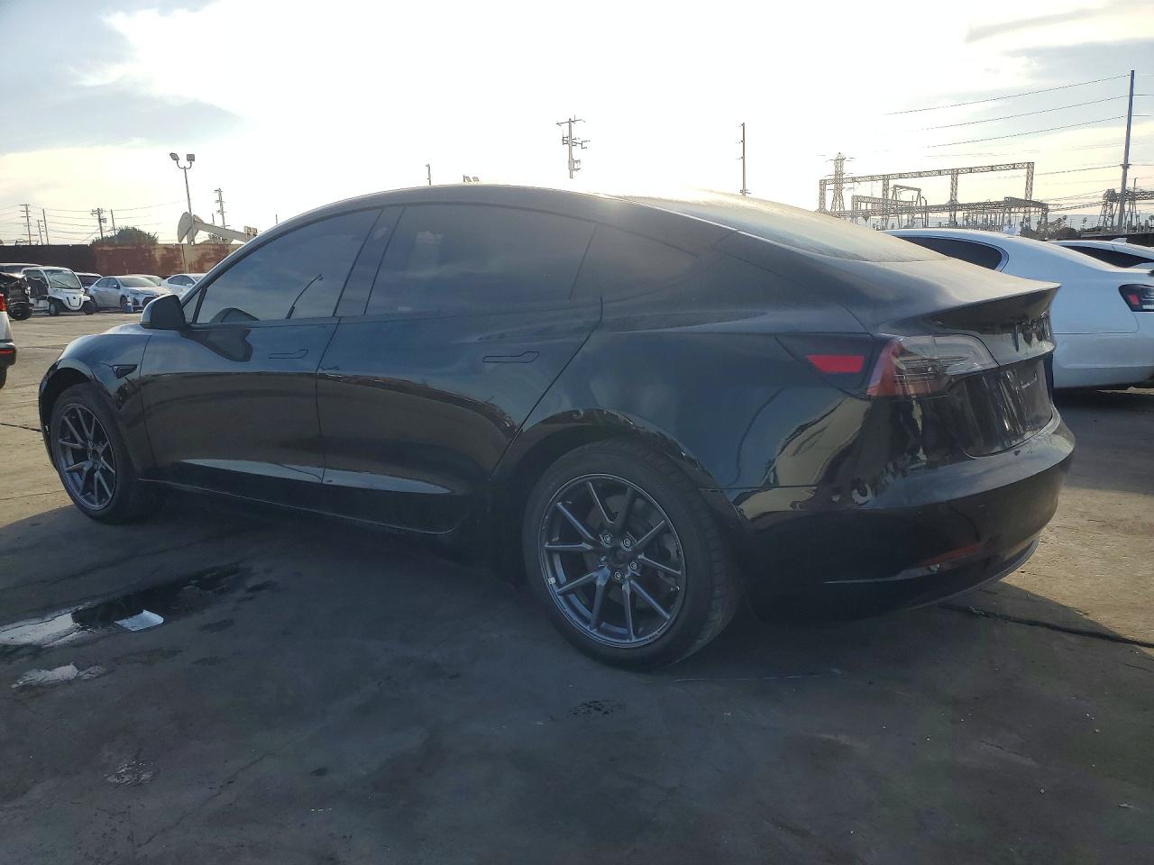 2022 TESLA MODEL 3 — снимка 2