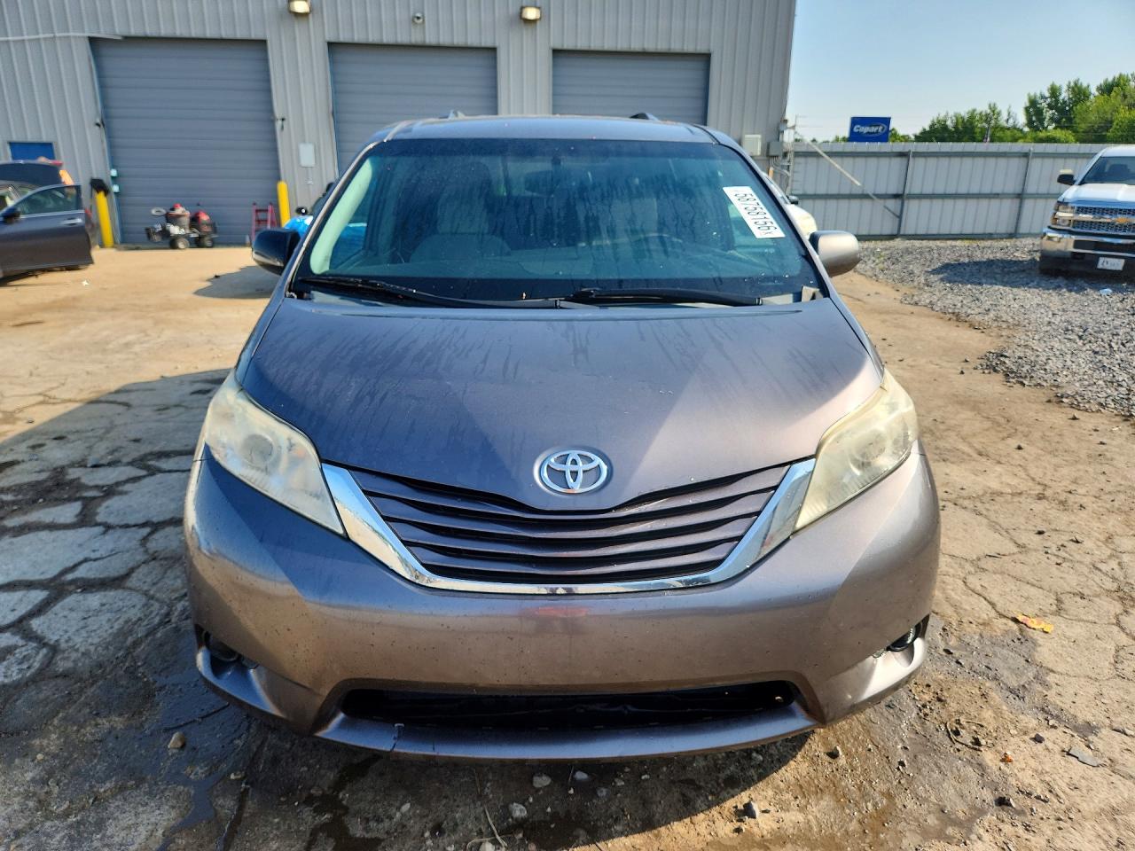 2015 TOYOTA SIENNA LE — снимка 5