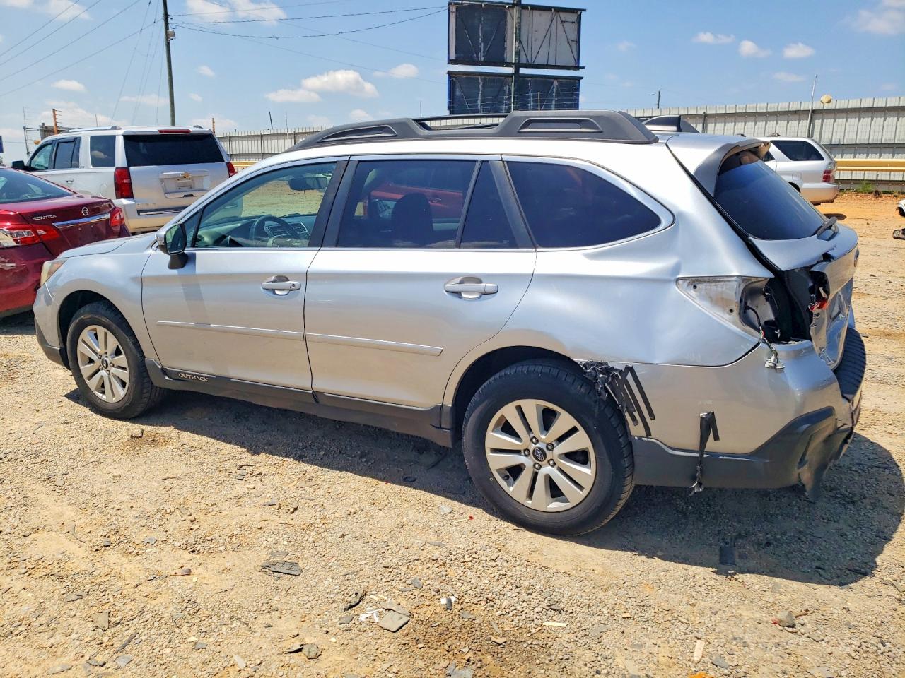 2018 SUBARU OUTBACK 2.5I PREMIUM — снимка 2