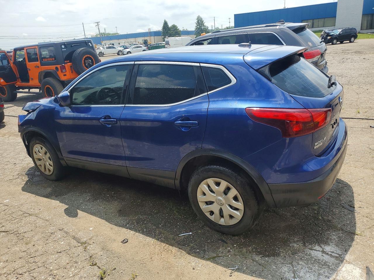 2018 NISSAN ROGUE SPORT S — снимка 2