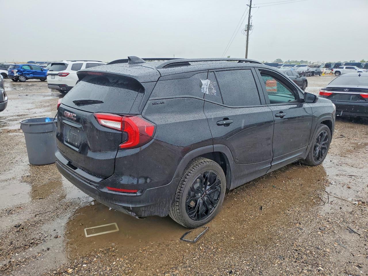 2022 GMC TERRAIN SLE — снимка 3