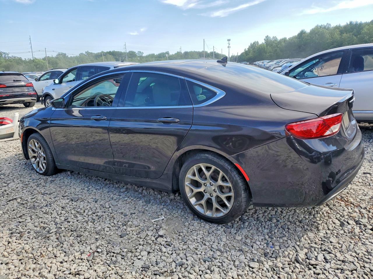 2015 CHRYSLER 200 C — снимка 2
