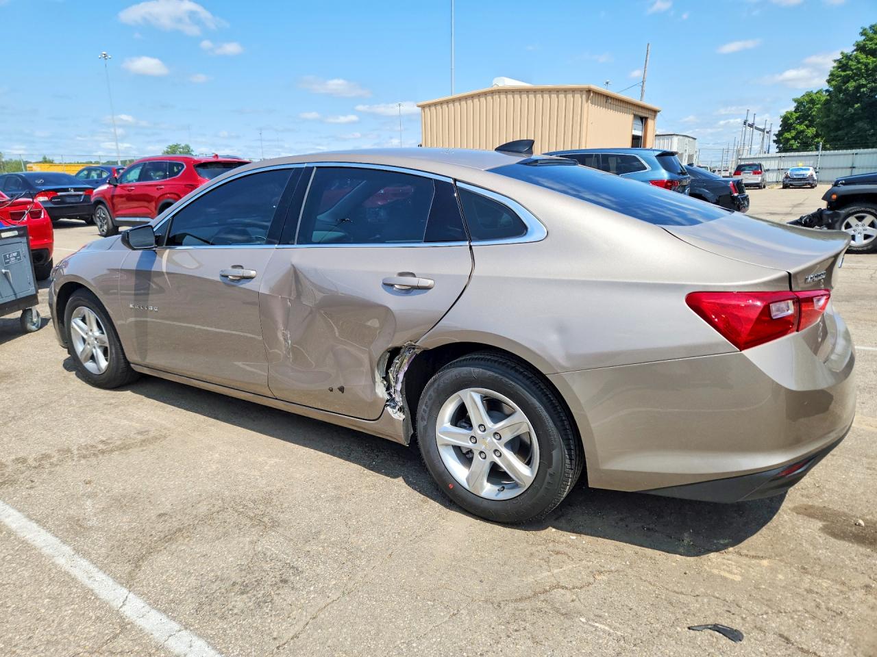 2024 CHEVROLET MALIBU LS — снимка 2