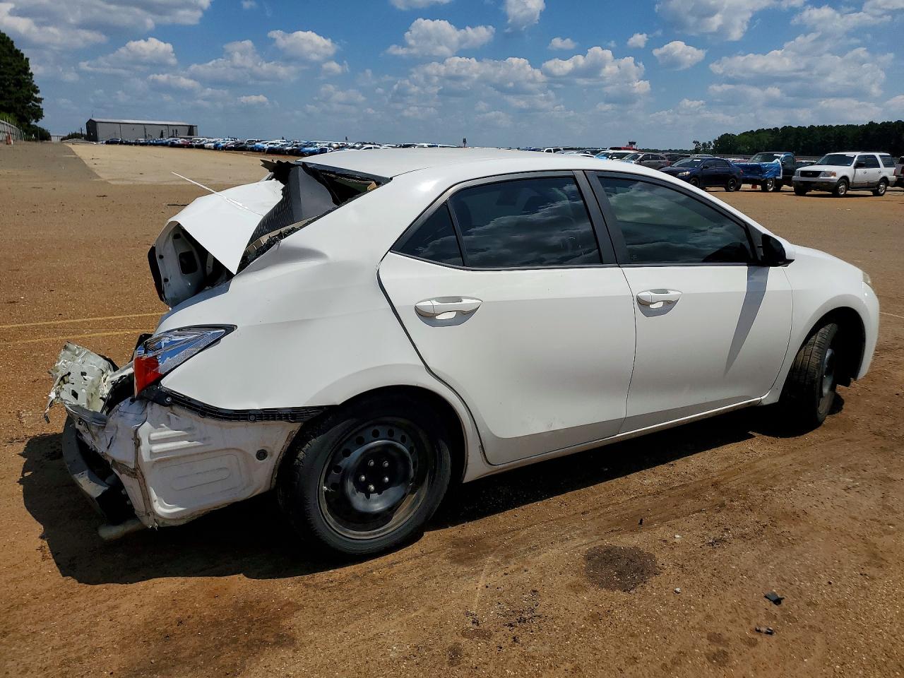 2015 TOYOTA COROLLA LE — снимка 3
