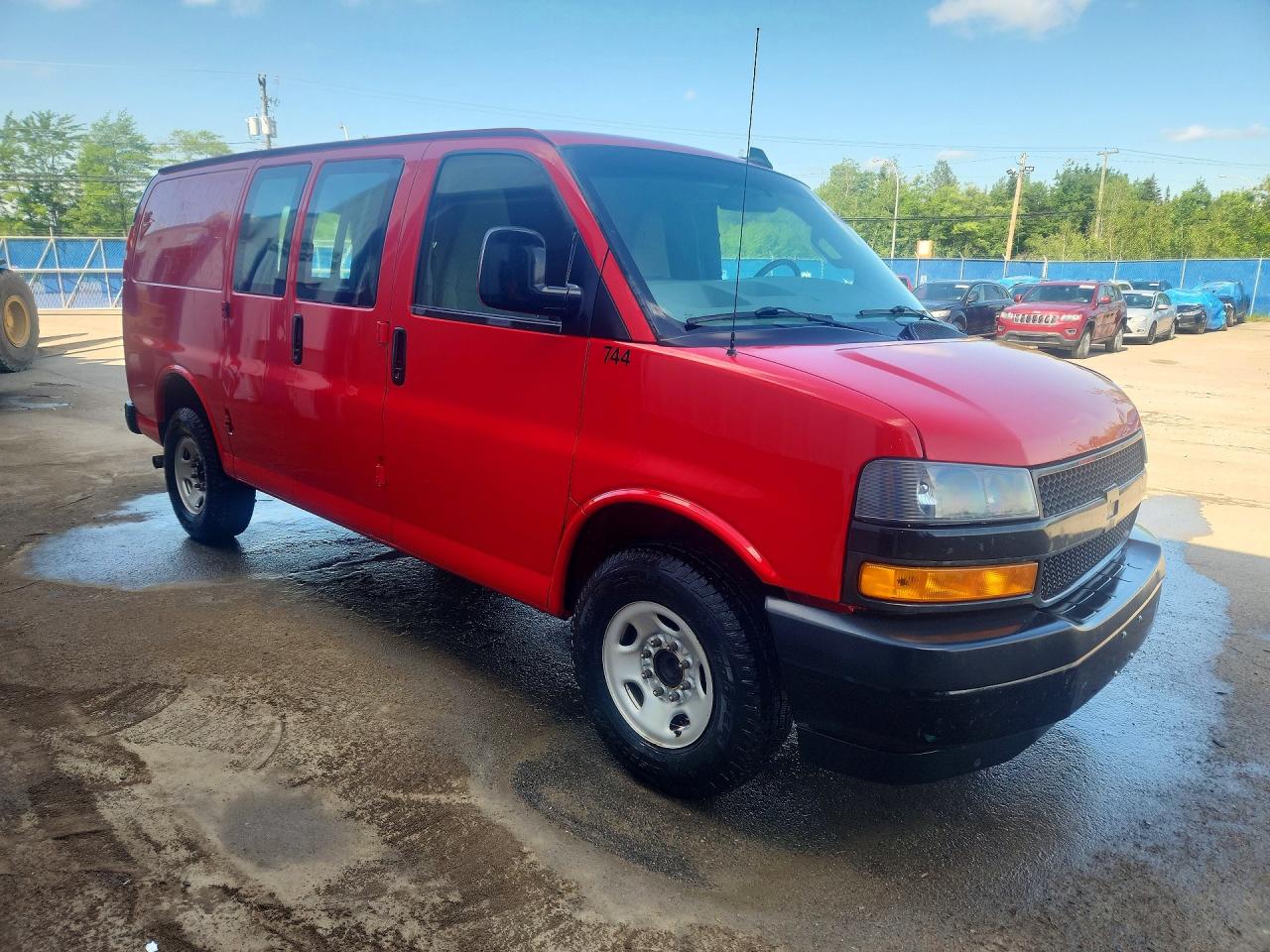 2023 CHEVROLET EXPRESS G2500 — снимка 4
