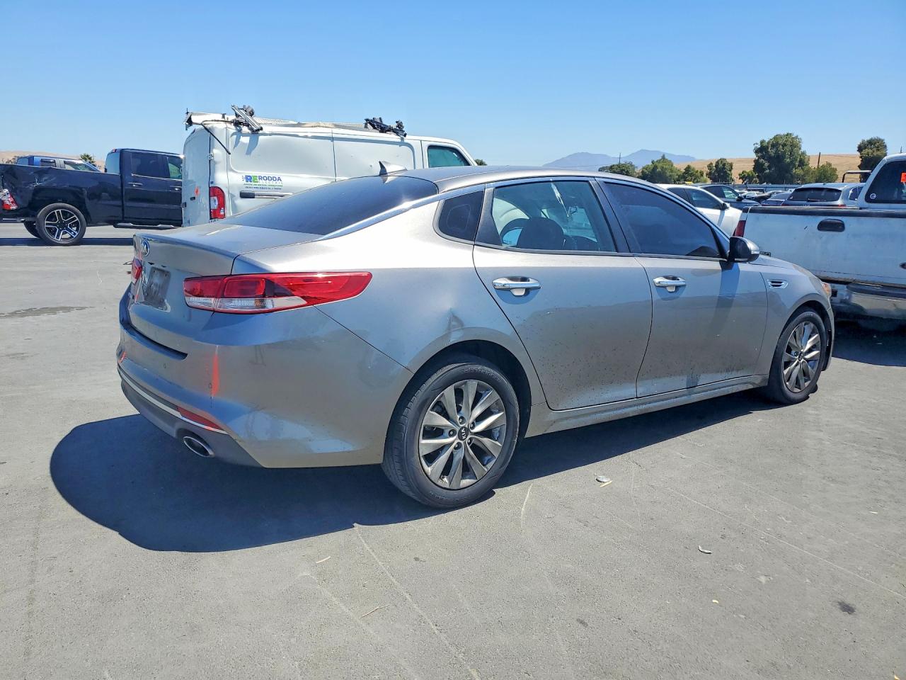 2018 KIA OPTIMA LX — снимка 3