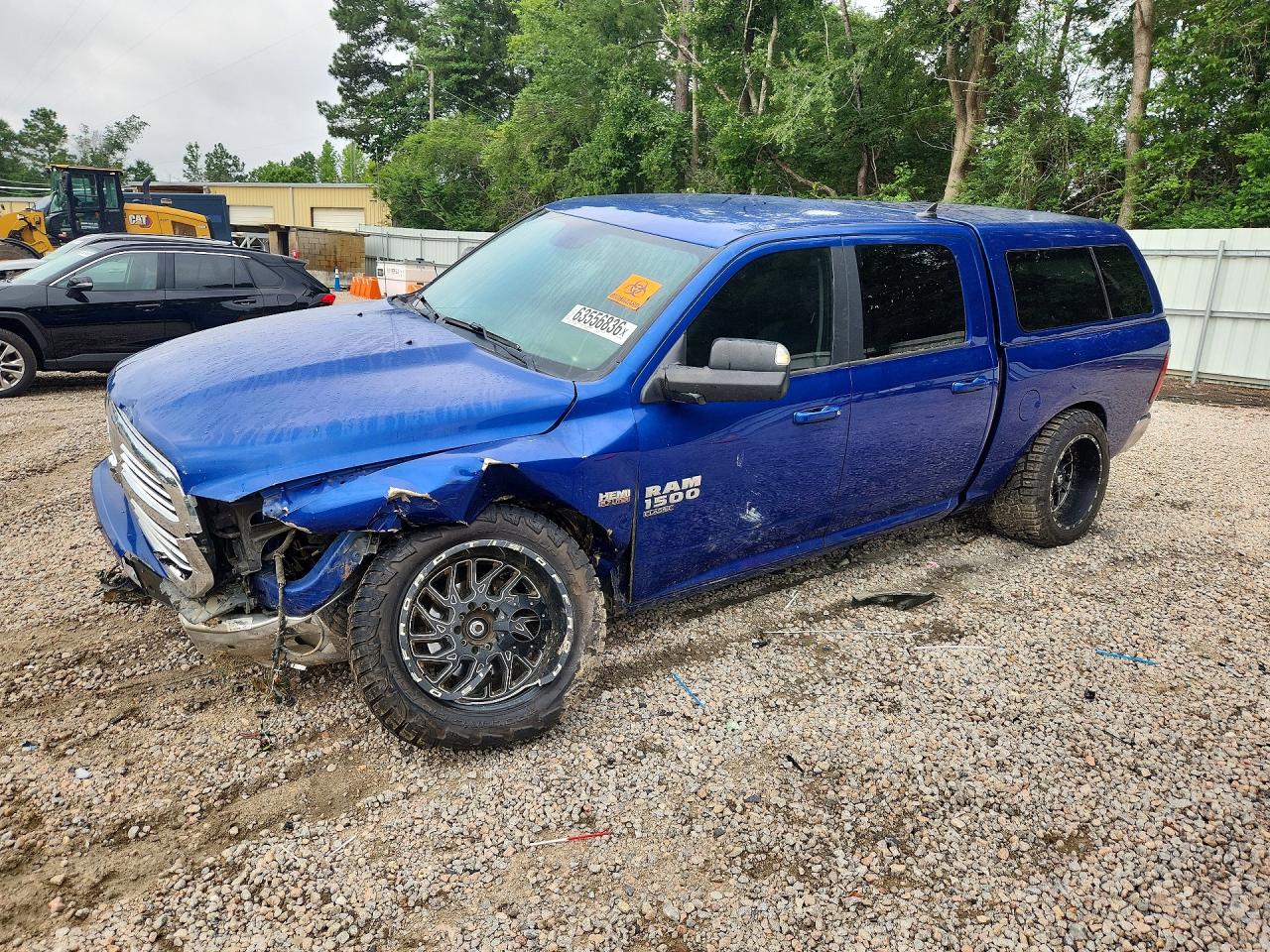 2019 RAM 1500 CLASSIC SLT