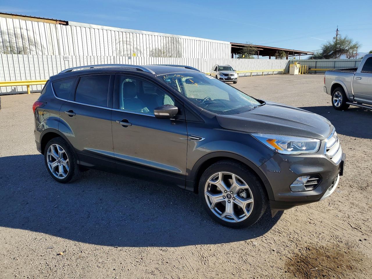 2019 FORD ESCAPE TITANIUM — снимка 4