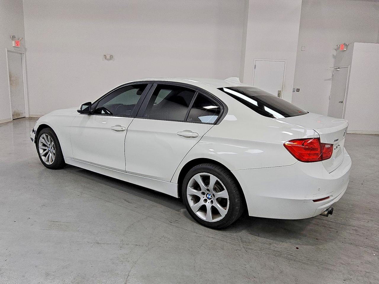 2015 BMW 328 XI SULEV — снимка 2