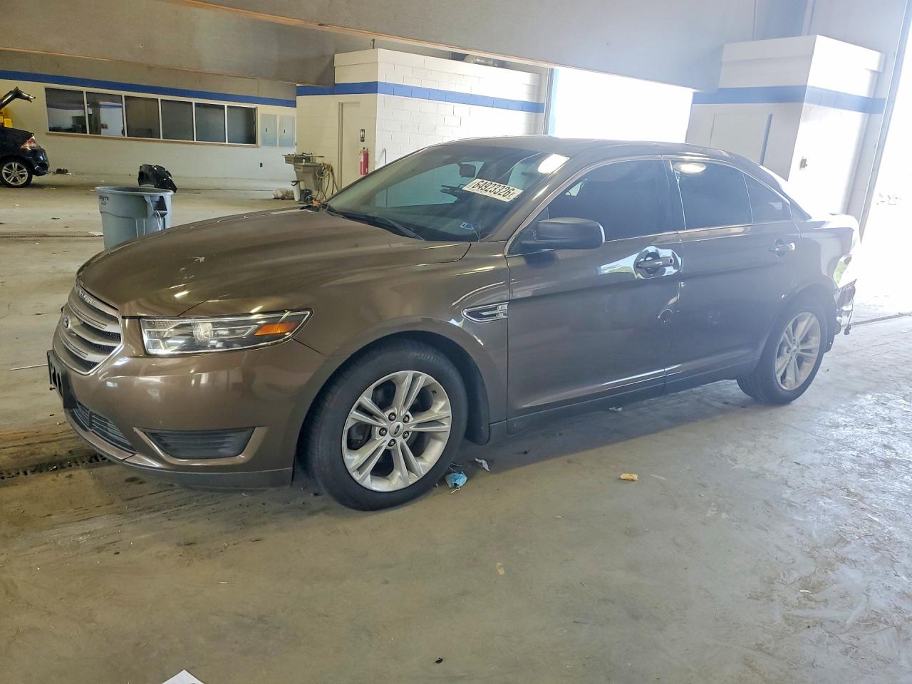 2015 FORD TAURUS SE