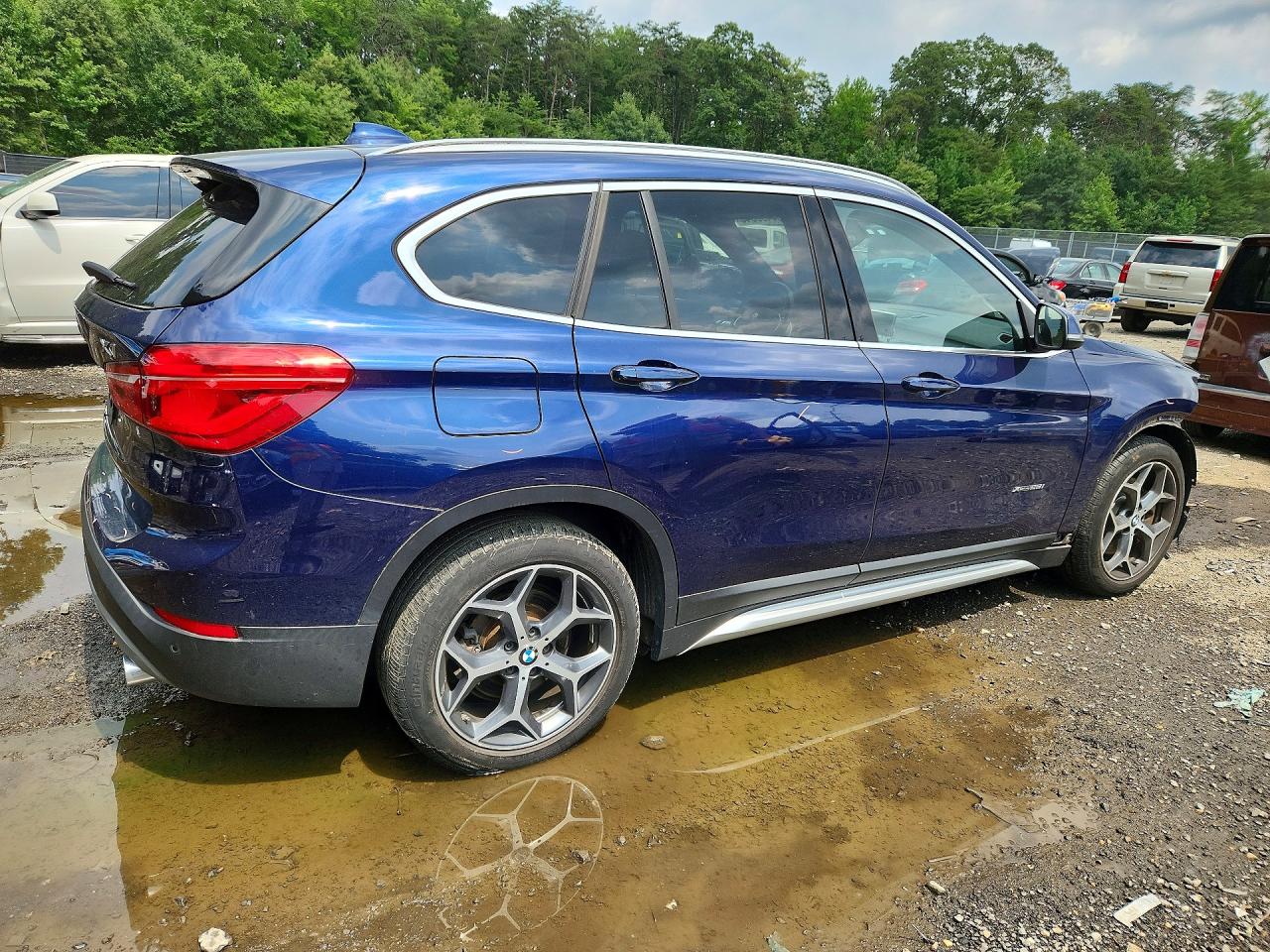 2018 BMW X1 XDRIVE28I — снимка 3