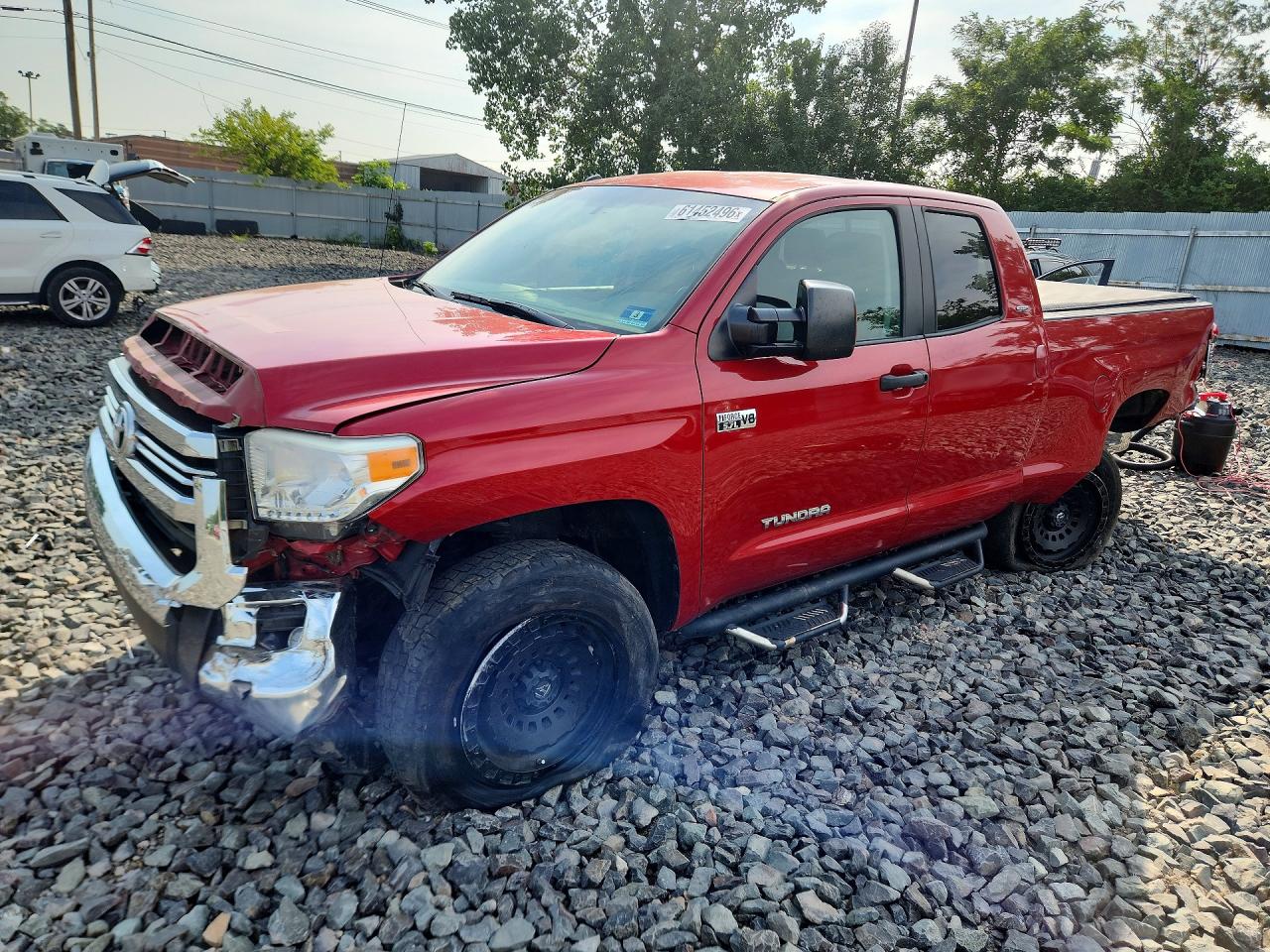 2016 TOYOTA TUNDRA SR5