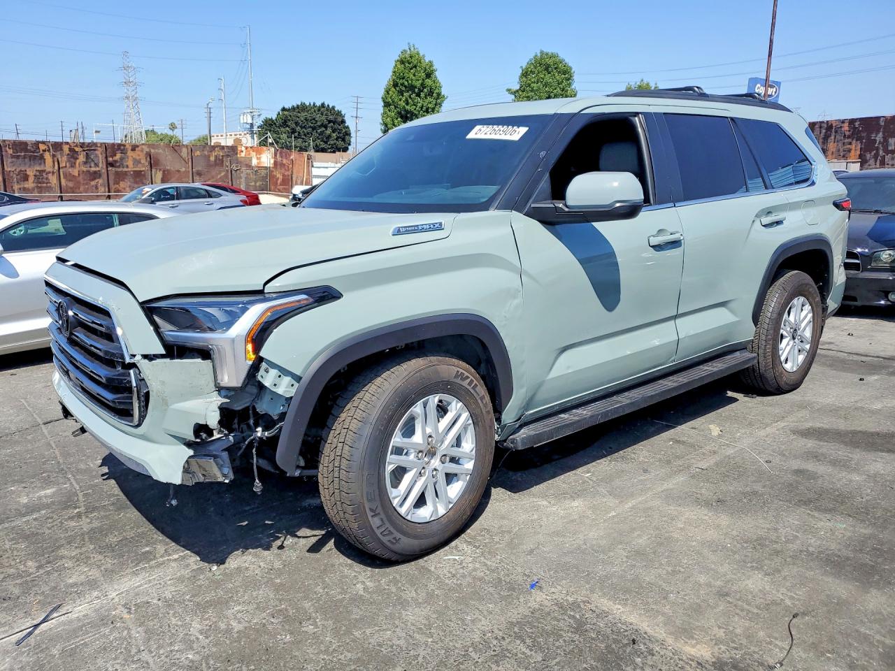2025 TOYOTA SEQUOIA SR5