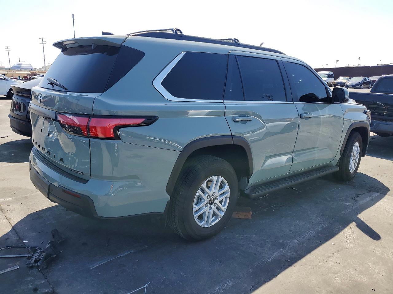 2025 TOYOTA SEQUOIA SR5 — снимка 3