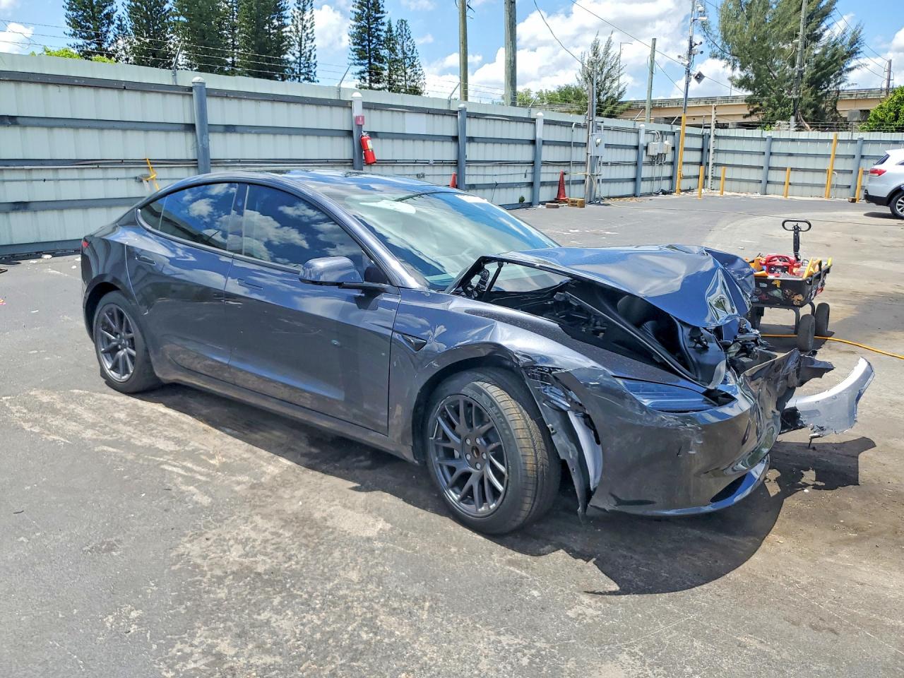 2026 TESLA MODEL 3 — снимка 4