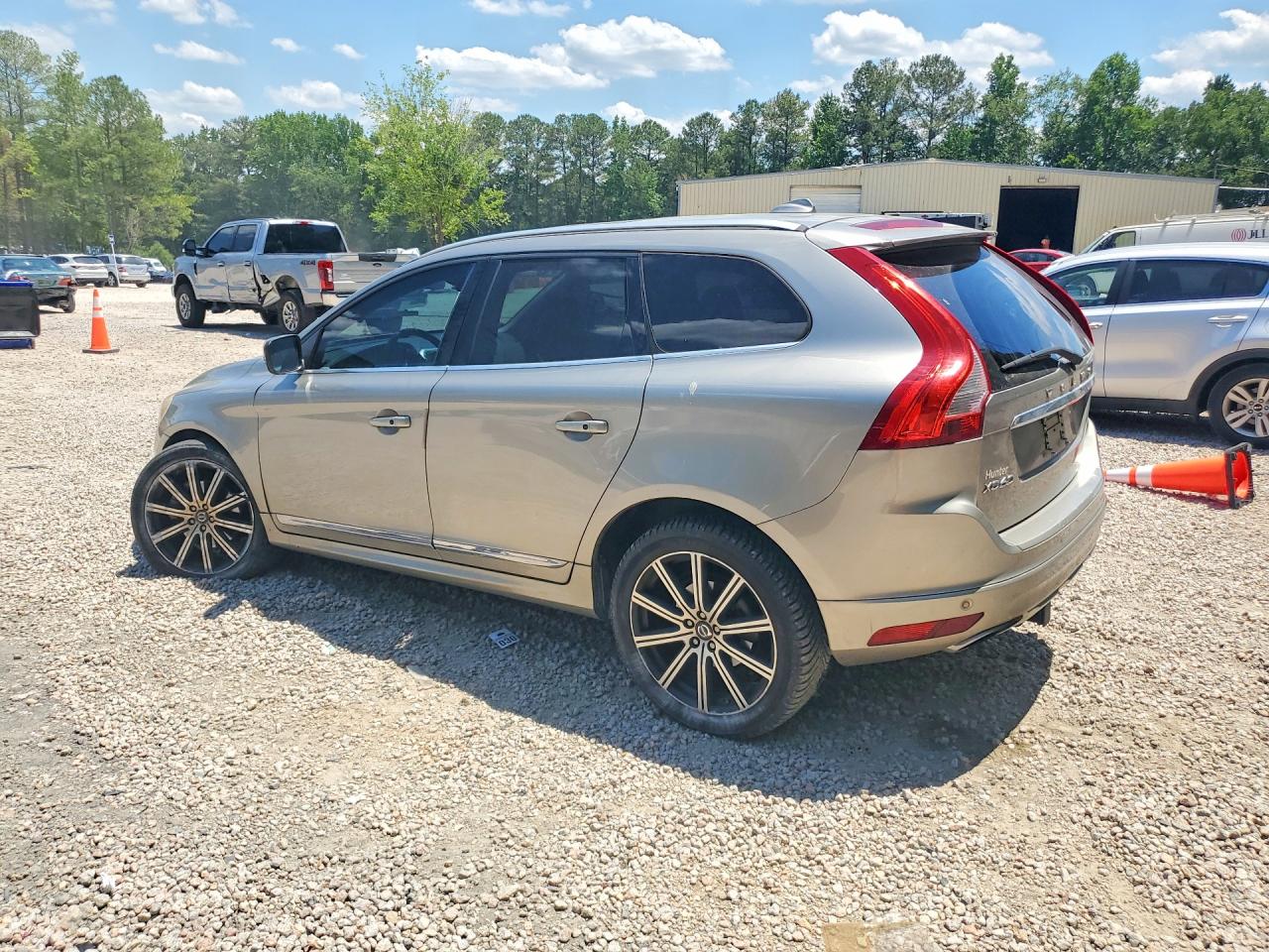 2014 VOLVO XC60 3.2 — снимка 2