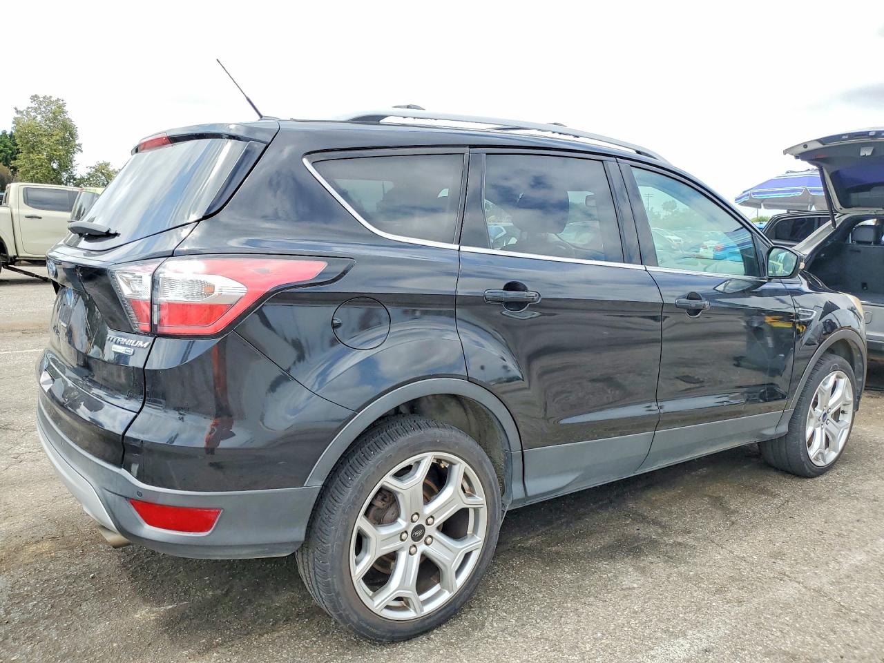 2017 FORD ESCAPE TITANIUM — снимка 3