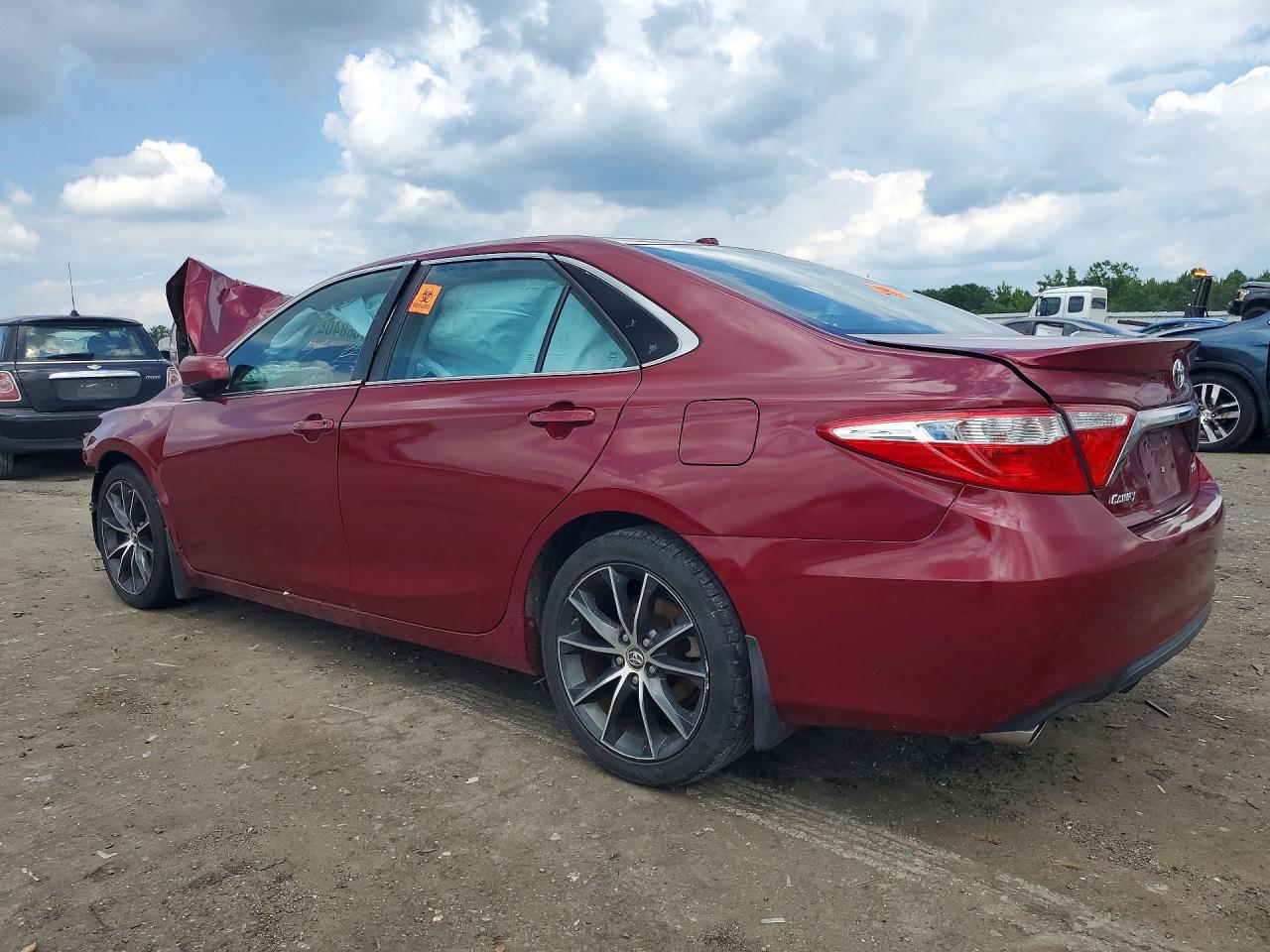 2016 TOYOTA CAMRY XSE V6 — снимка 2