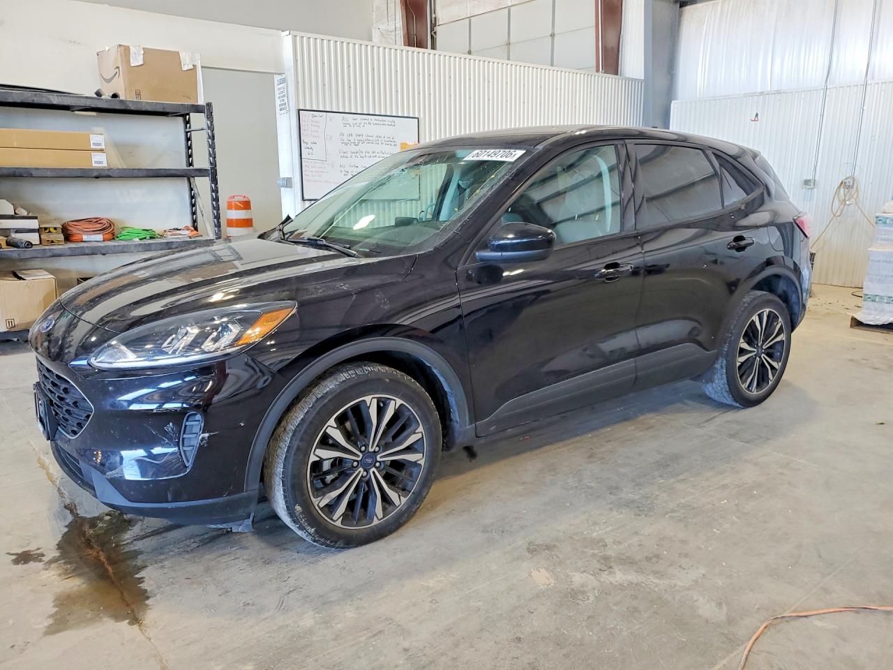 2021 FORD ESCAPE SE