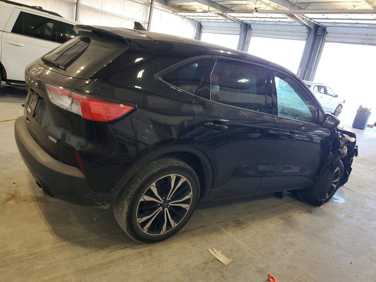 2021 FORD ESCAPE SE — снимка 3