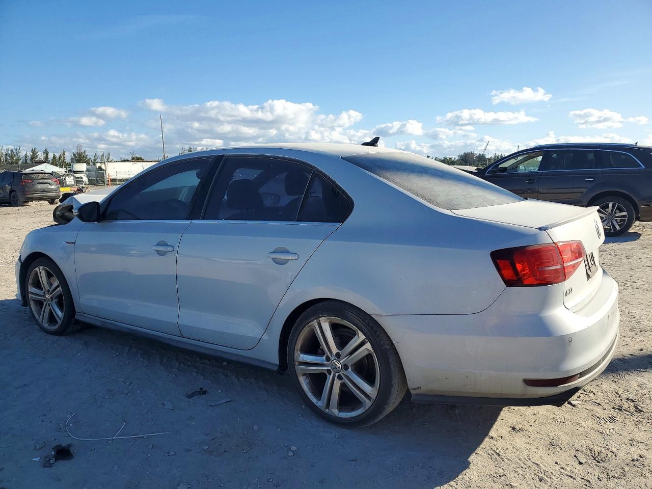 2017 VOLKSWAGEN JETTA GLI — снимка 2