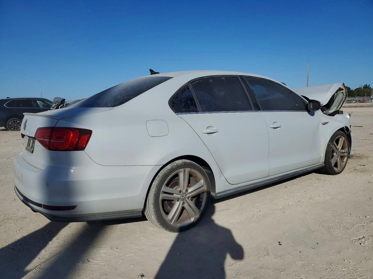 2017 VOLKSWAGEN JETTA GLI — снимка 3