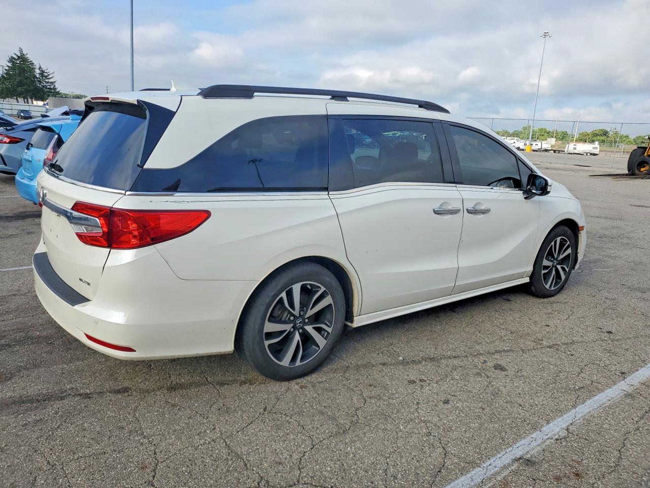 2018 HONDA ODYSSEY ELITE — снимка 3