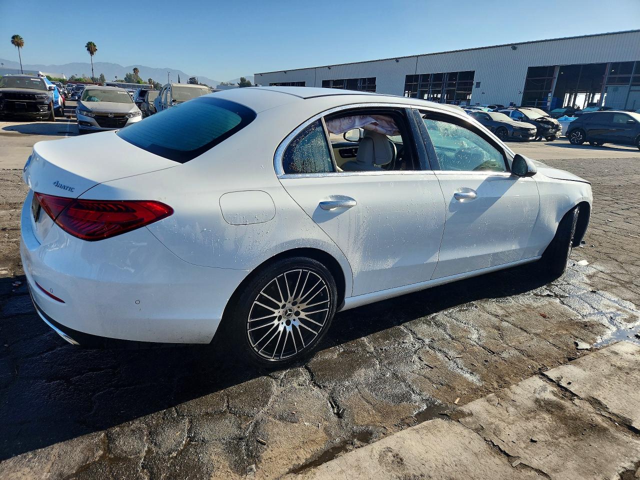 2025 MERCEDES-BENZ C 300 4MATIC — снимка 3