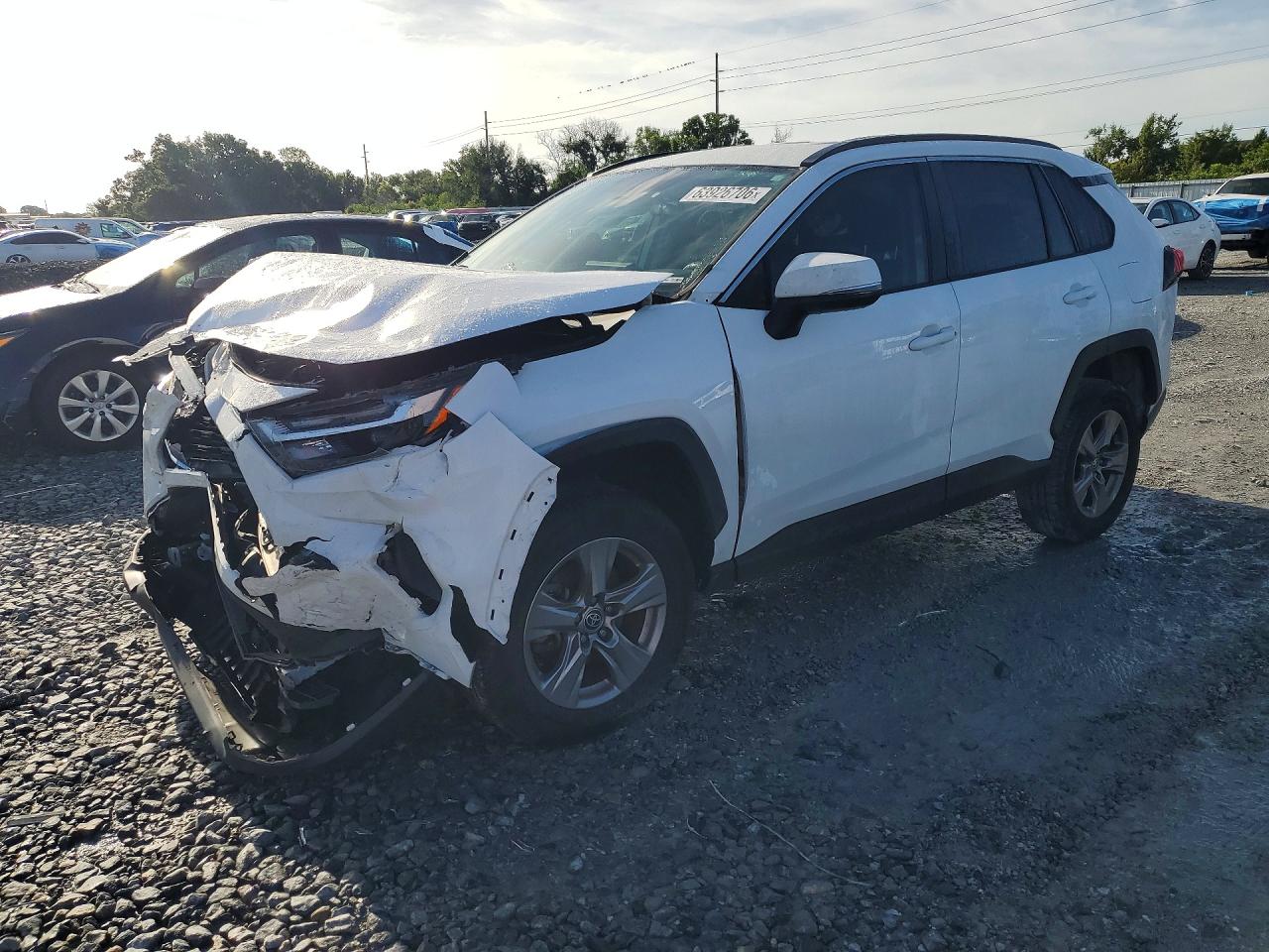 2022 TOYOTA RAV4 XLE