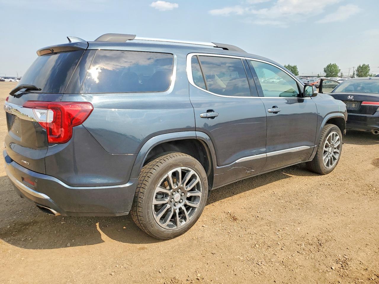 2020 GMC ACADIA DENALI — снимка 3