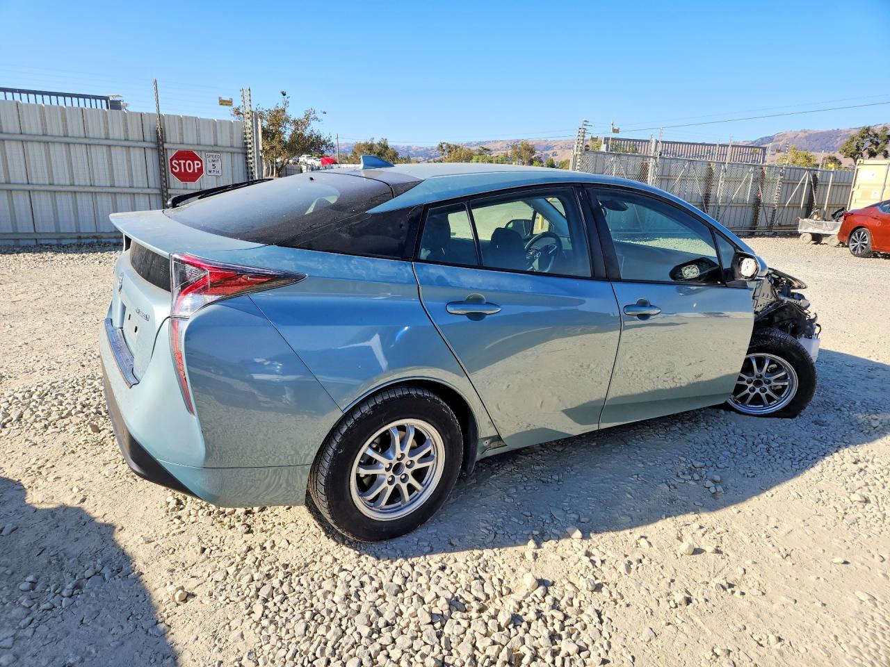 2017 TOYOTA PRIUS TWO — снимка 3