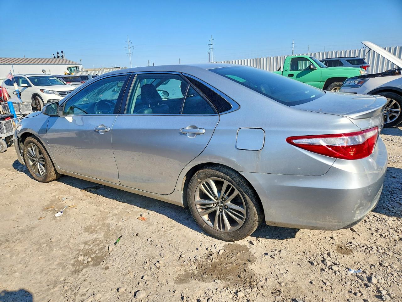 2017 TOYOTA CAMRY SE — снимка 2