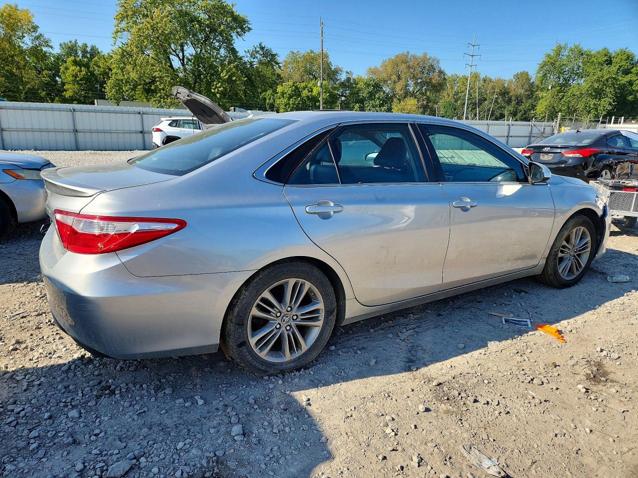 2017 TOYOTA CAMRY SE — снимка 3