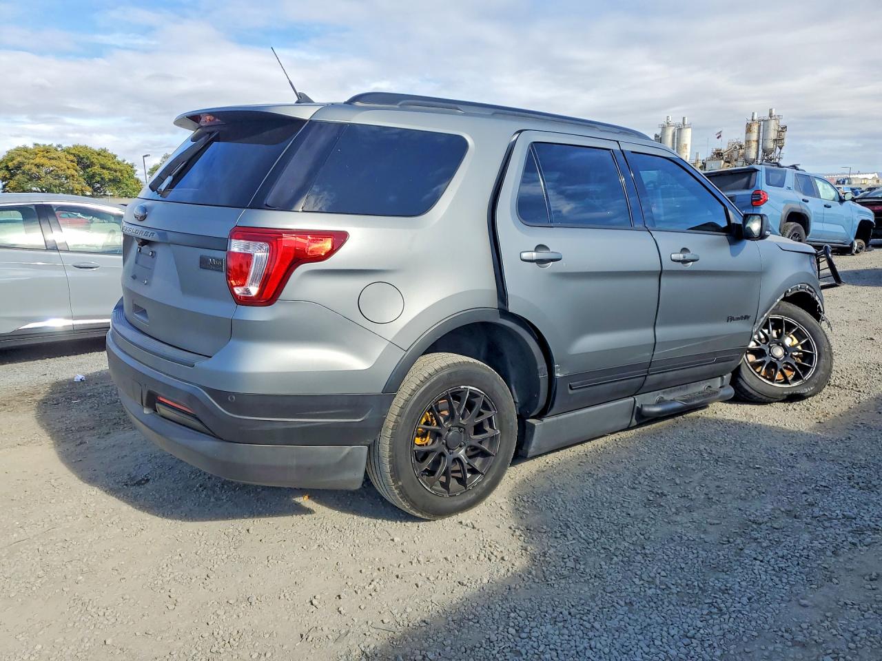 2019 FORD EXPLORER XLT — снимка 3