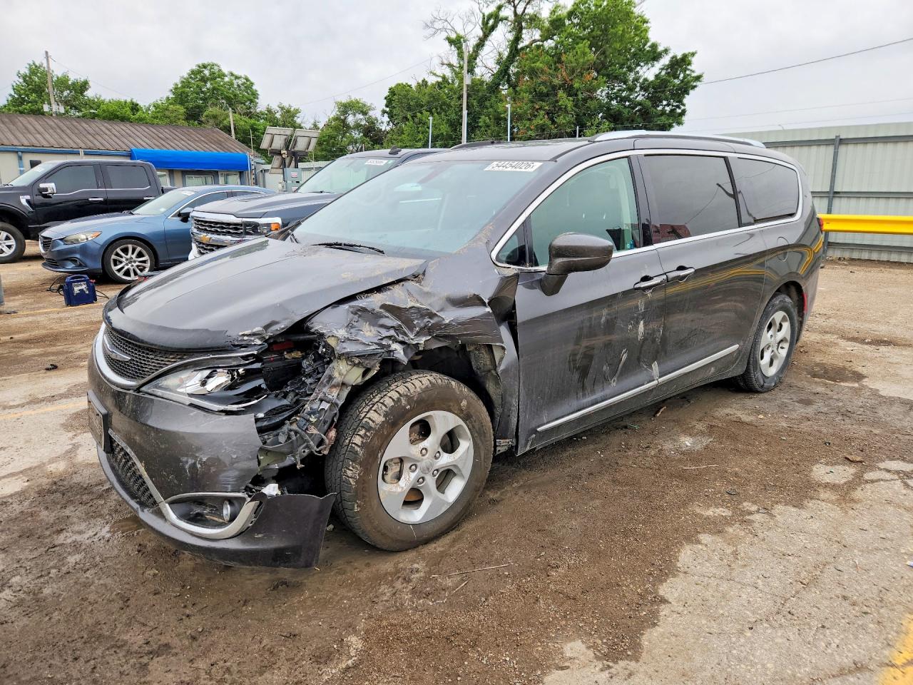2017 CHRYSLER PACIFICA TOURING L PLUS