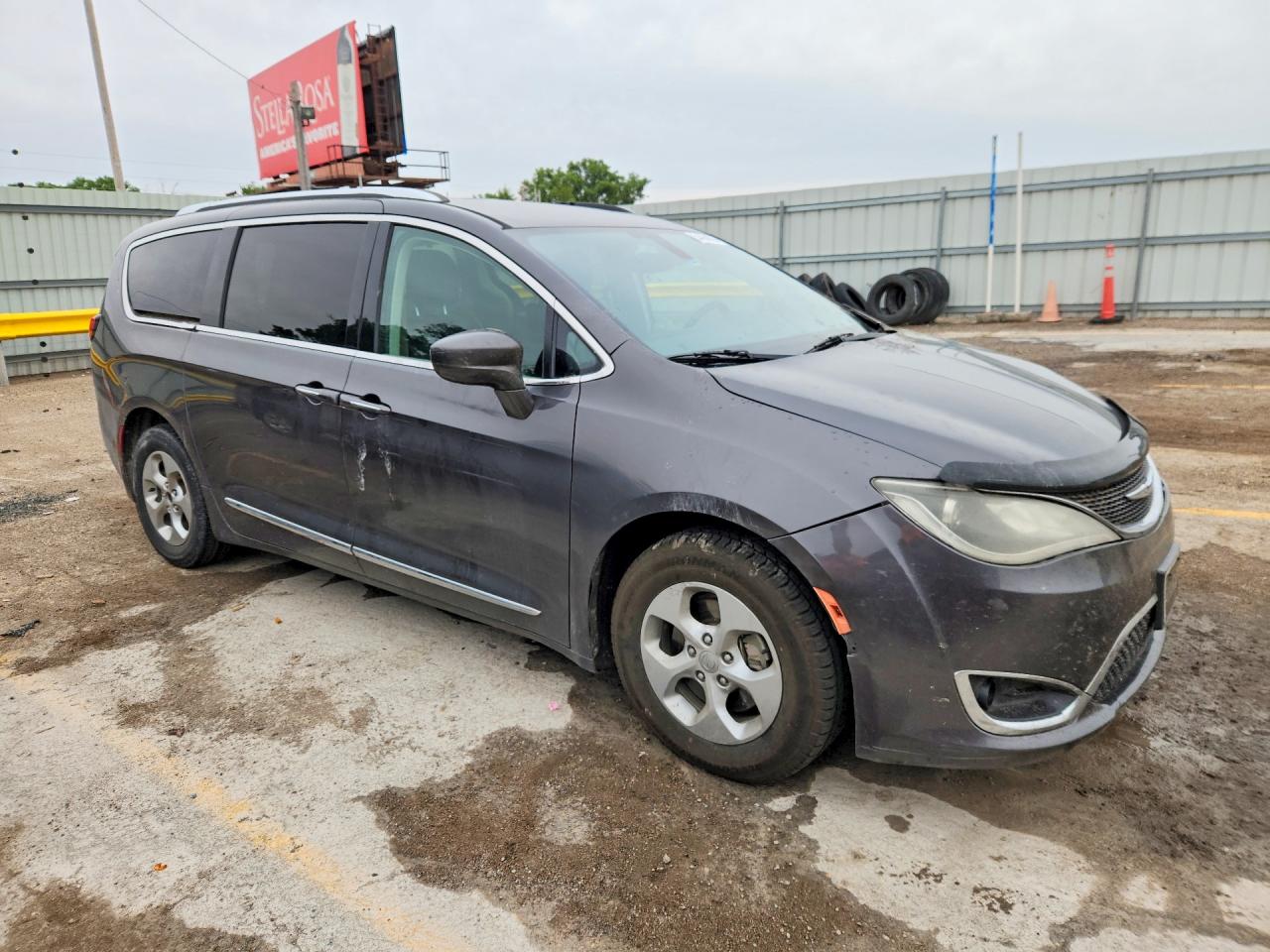 2017 CHRYSLER PACIFICA TOURING L PLUS — снимка 4