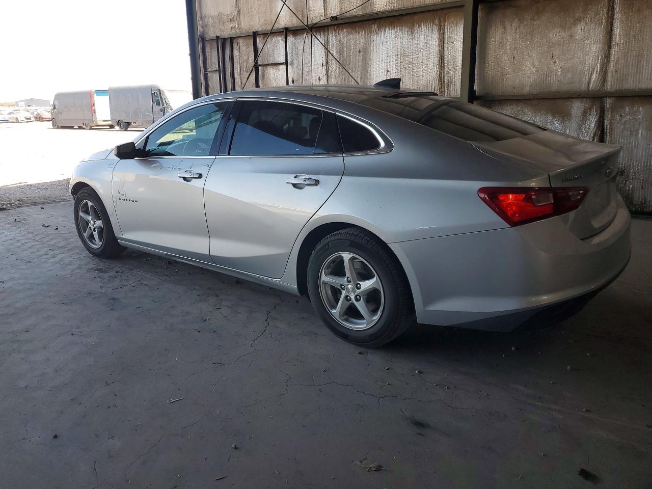 2017 CHEVROLET MALIBU LS — снимка 2