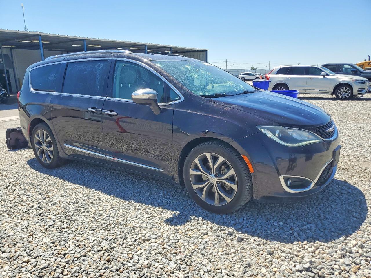 2017 CHRYSLER PACIFICA LIMITED — снимка 4