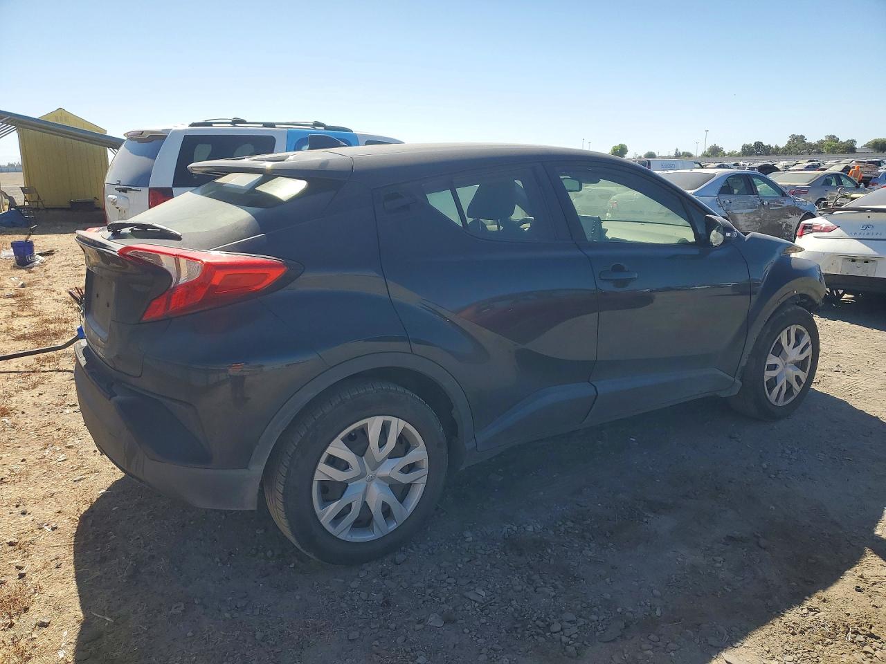 2019 TOYOTA C-HR LE — снимка 3