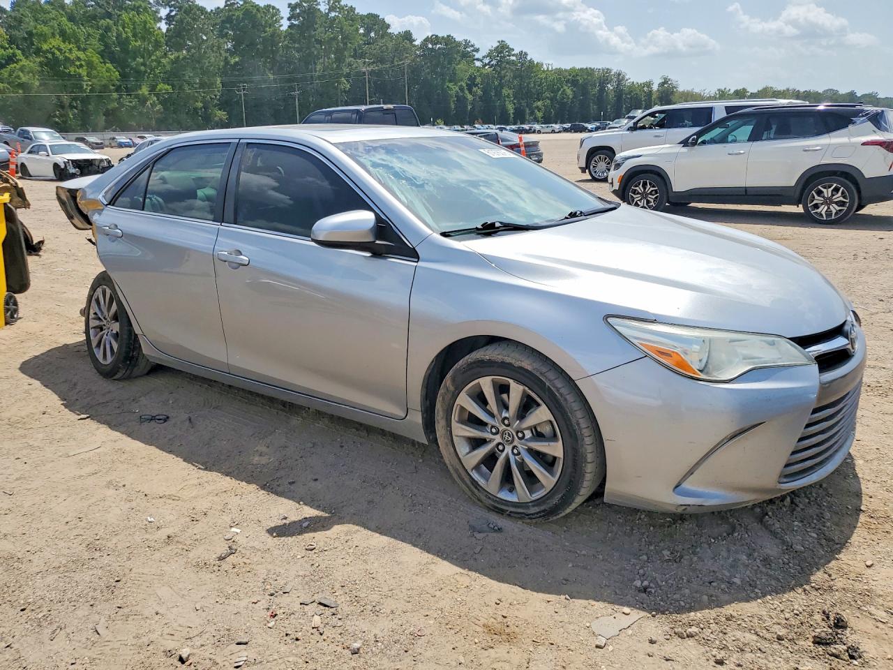 2015 TOYOTA CAMRY XLE — снимка 4