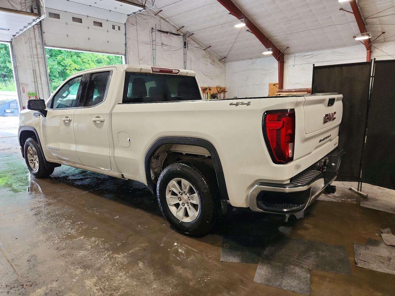 2022 GMC SIERRA K1500 SLE — снимка 2