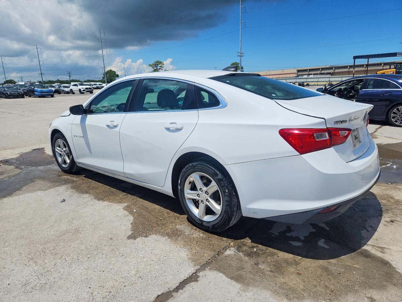 2019 CHEVROLET MALIBU LS — снимка 2