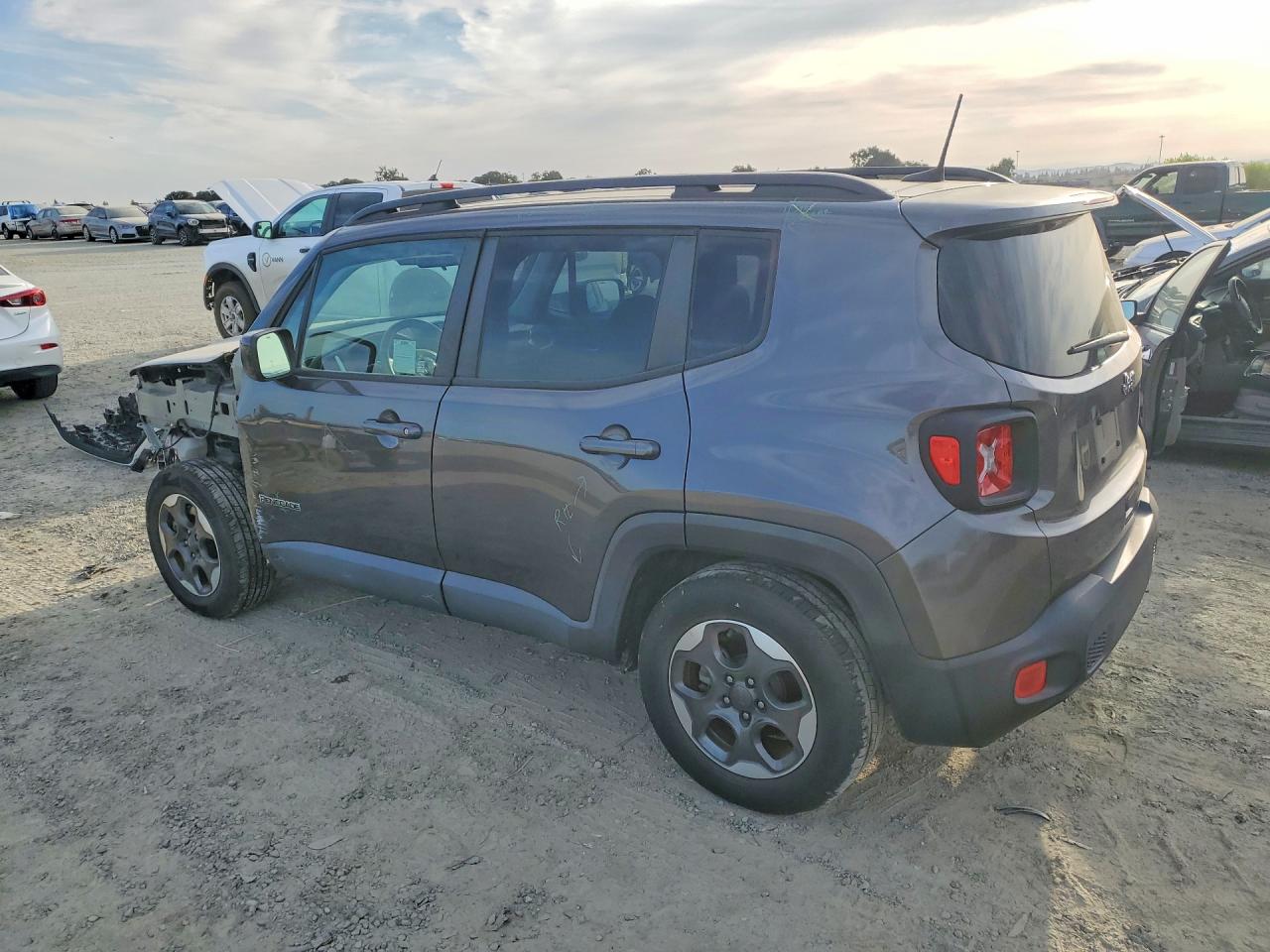 2018 JEEP RENEGADE LATITUDE — снимка 2